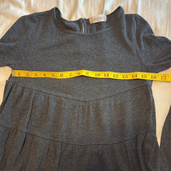 Altar’d State Top - Picture 6 of 6